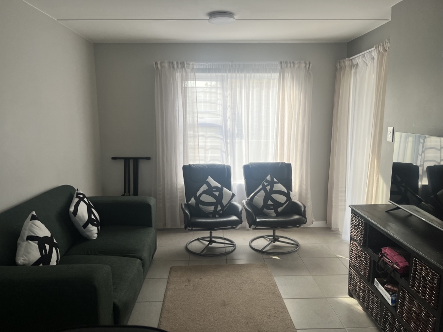 2 Bedroom Property for Sale in Fairview Eastern Cape
